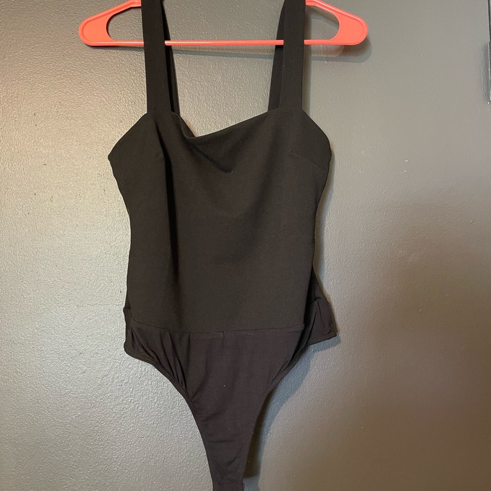 Lulus black bodysuit, never worn